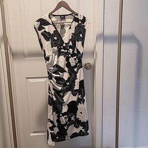 CCO ALL NEED TO GO! Floral Black and White Dress